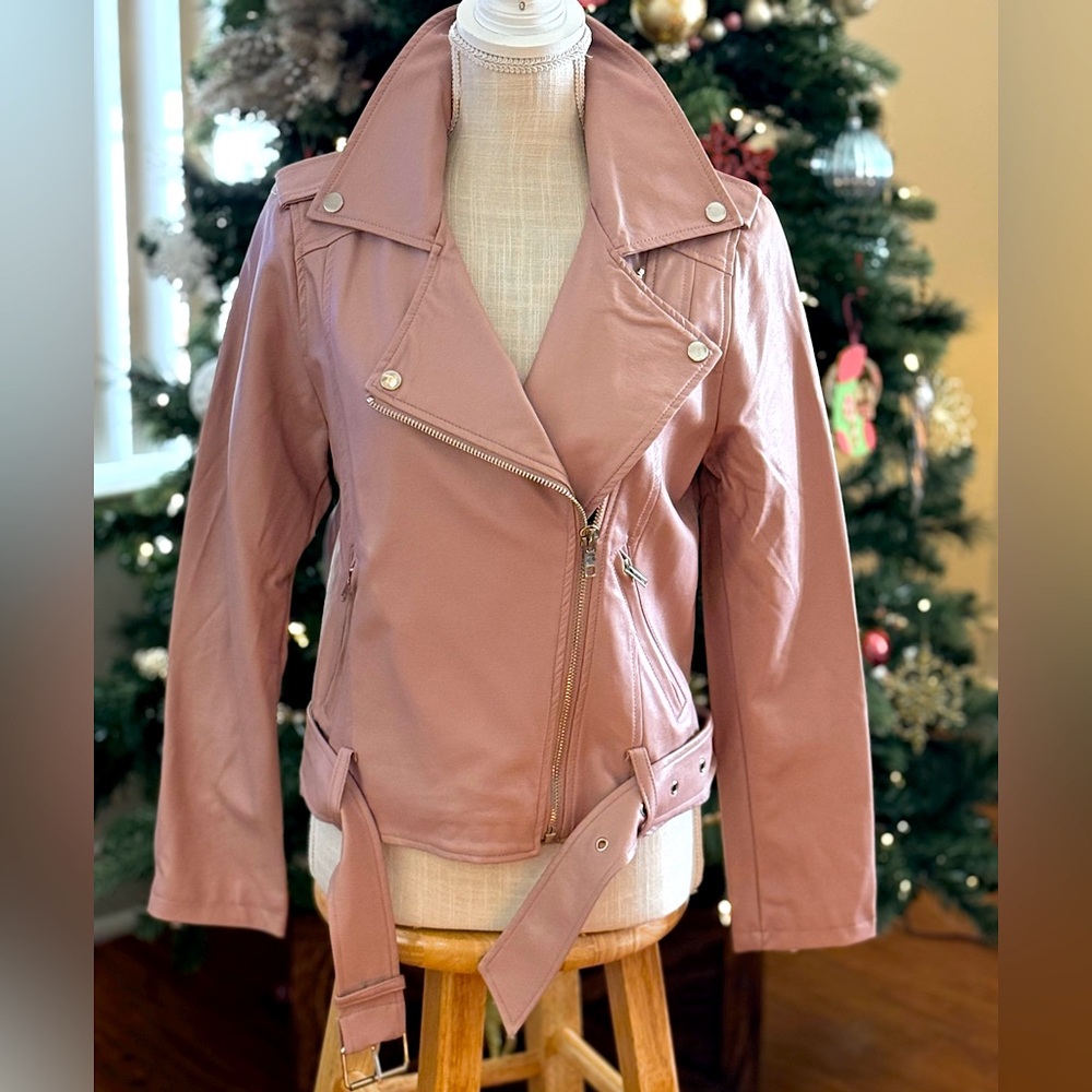 🍒BOGO50%🍒🆕🩷ZENANA: BLUSH Vegan Leather Belted Motorcycle Jacket SMALL